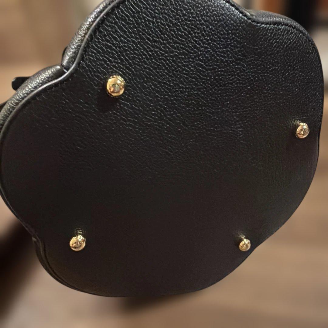 Polene ポレーヌ Numero huit mini カヌレバッグ