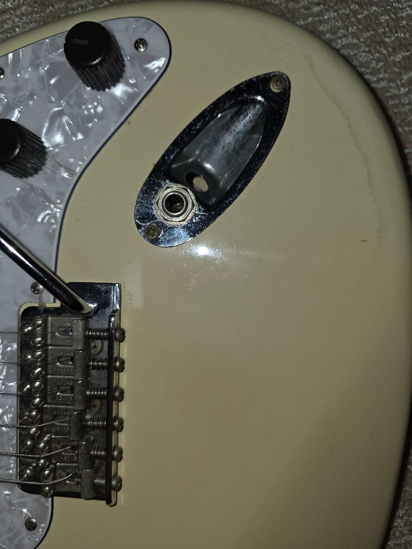 Fender Japan ストラトキャスター EMG81 カーク・ハメット仕様