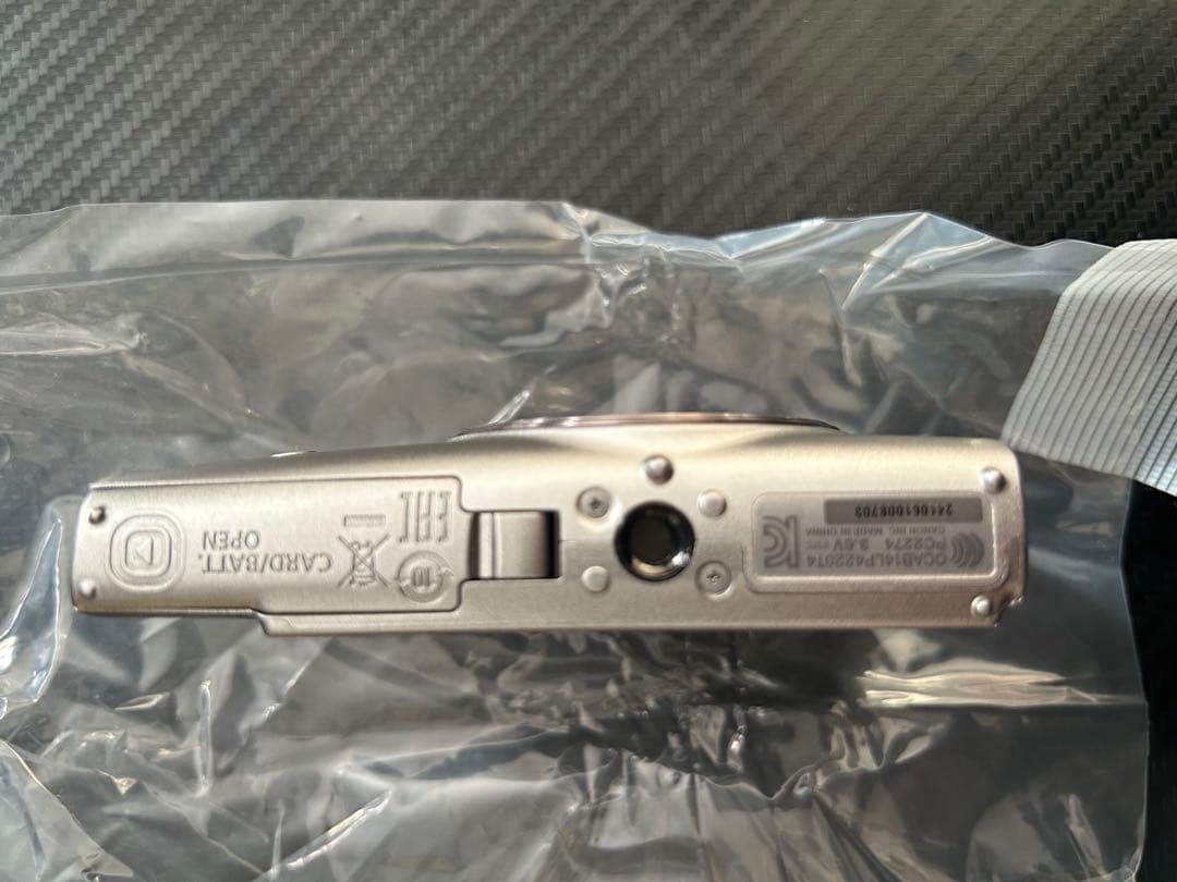 店頭展示品Canon IXY 650 コンパクトデジタルカメラ シルバー