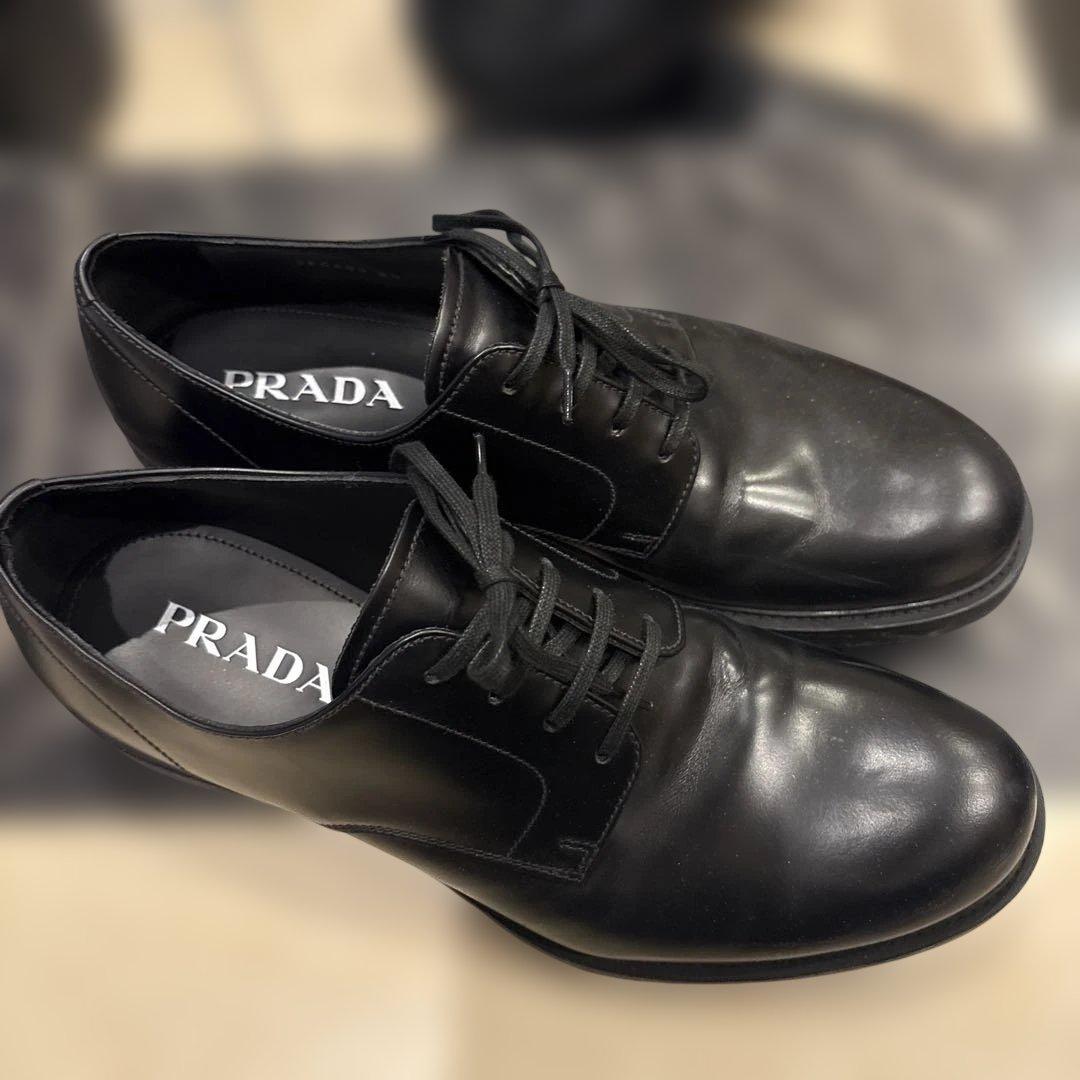 PRADA ブラック ドレスシューズ