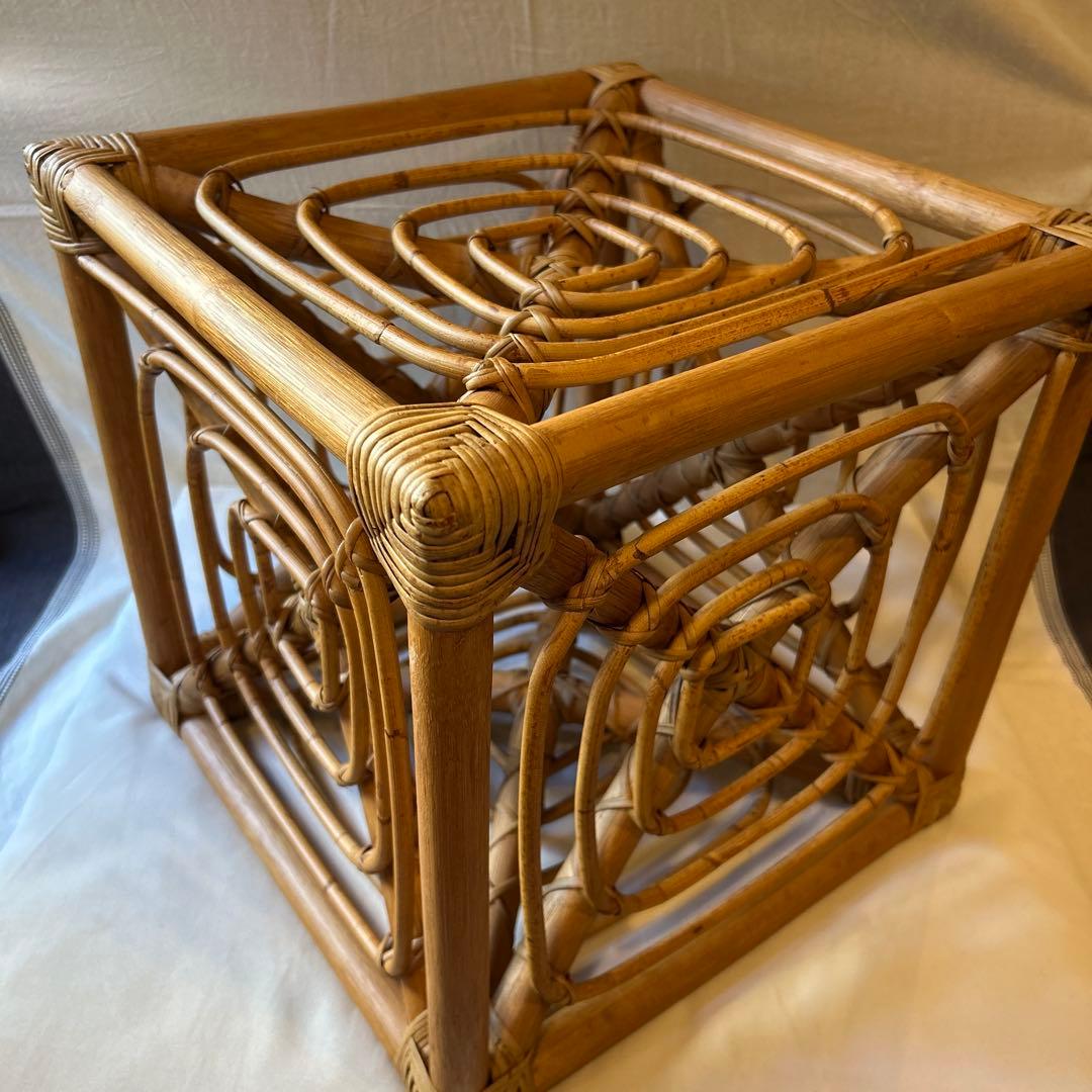 新品 未使用 ラタン スツール 36㎝×36㎝×36㎝ 籐 サイコロ 椅子