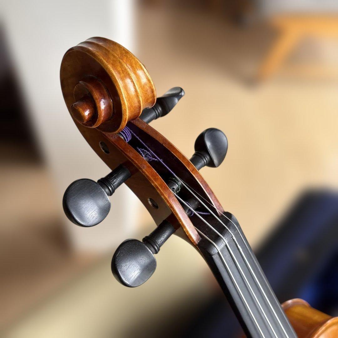 ひ*ぽ様 YAMAHA V-7G 4/4 2011年製　バイオリン本体 ケース付