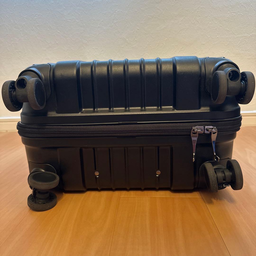 や*ん様 BERMAS スーツケース ブラック