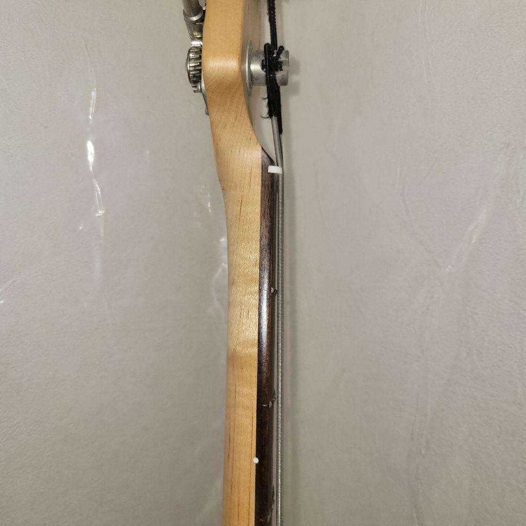 スクワイヤ　ジャズベース　サンバースト