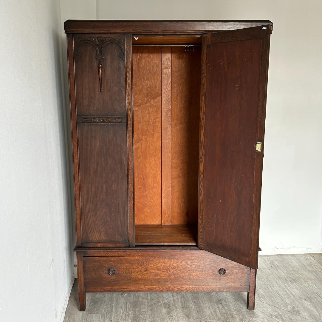 イギリス アンティーク家具 ワードローブ 1930年頃 830A