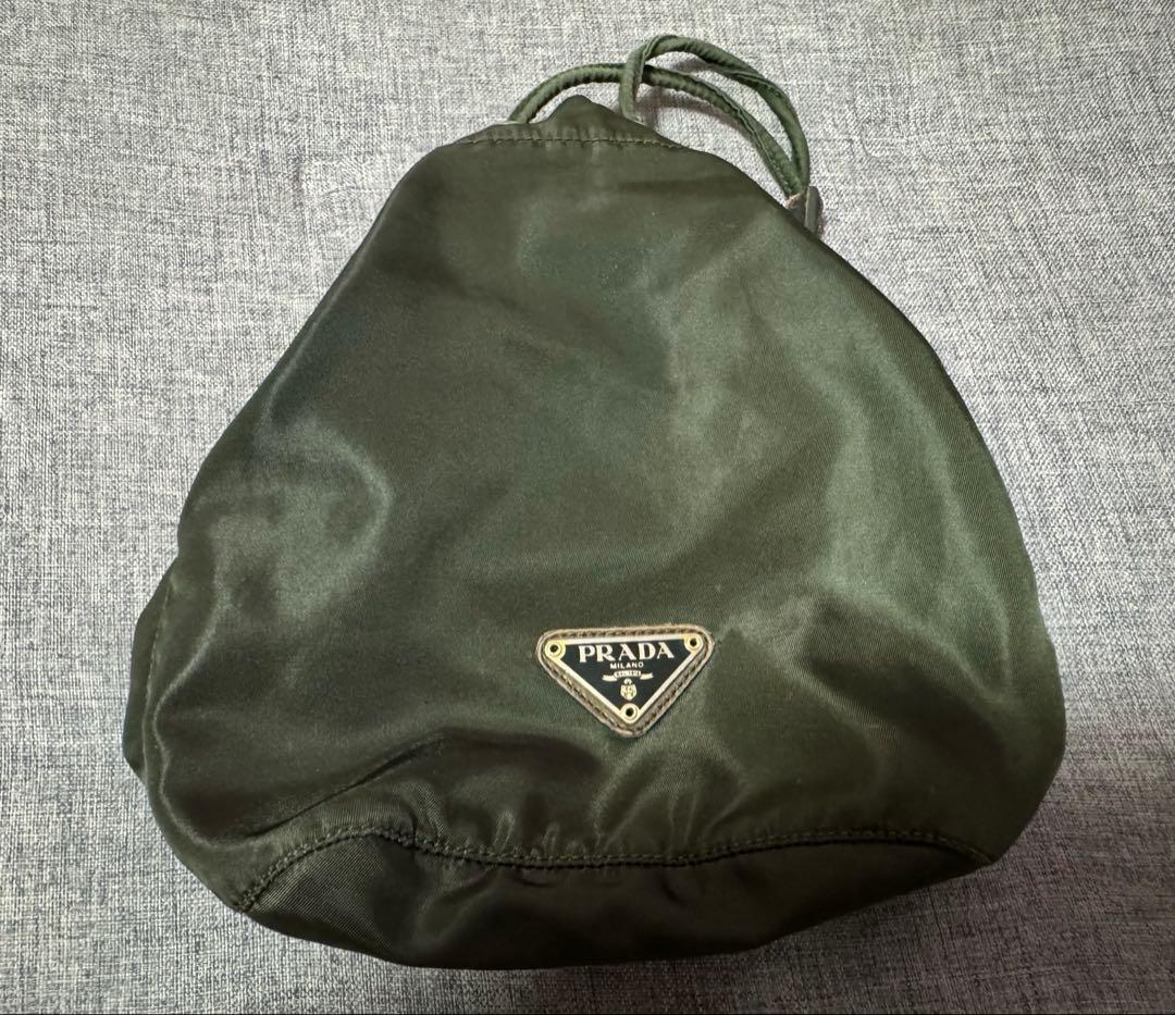 prada 巾着バッグ ナイロン グリーン