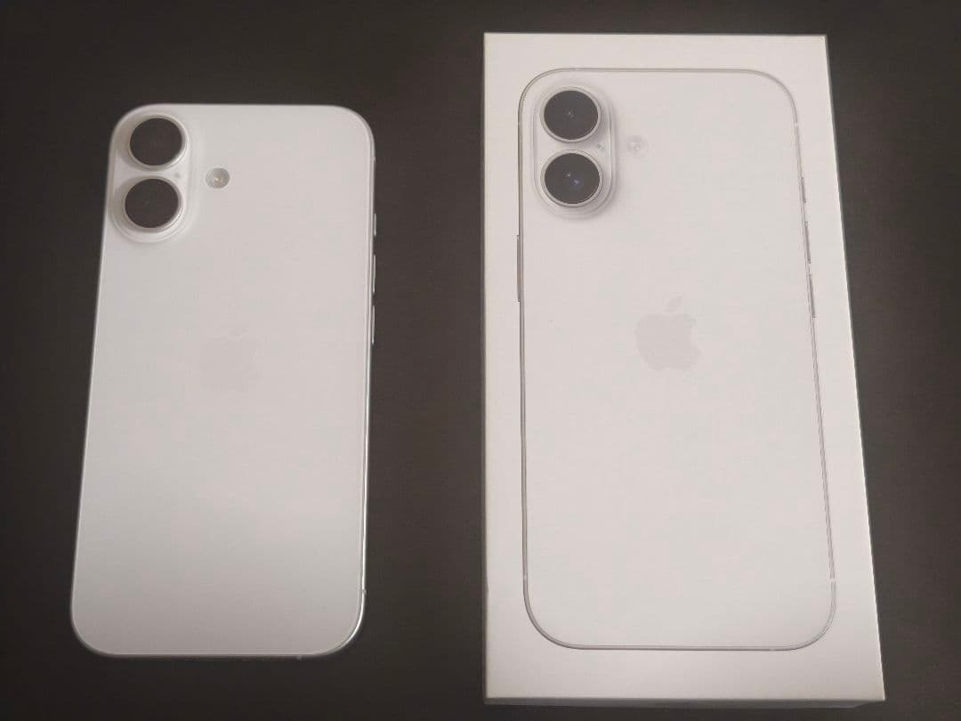 Apple iPhone 16 ホワイト 本体 充電ケーブル付