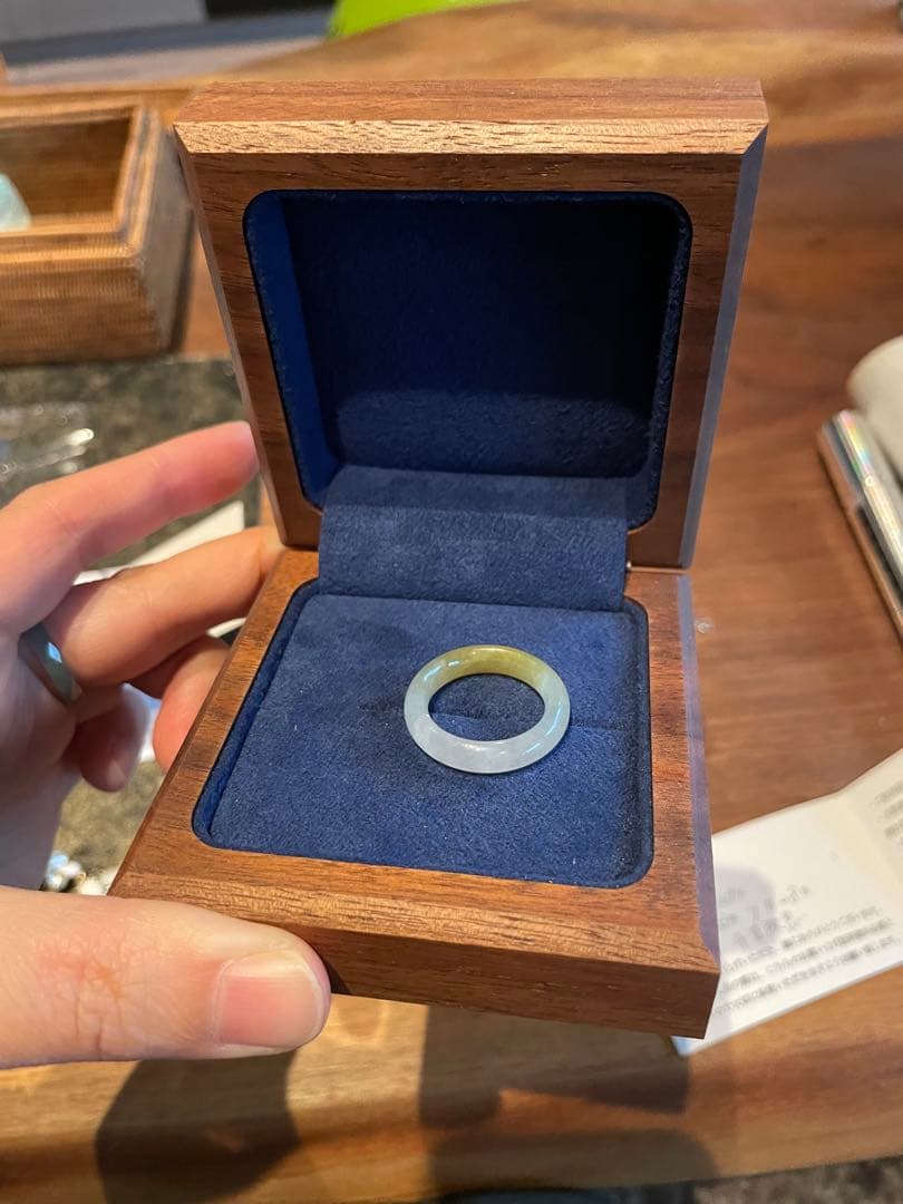 専用　本翡翠　くりぬきリング