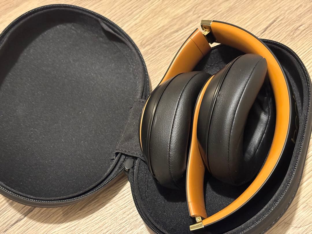 ヘッドホン Beats Studio3