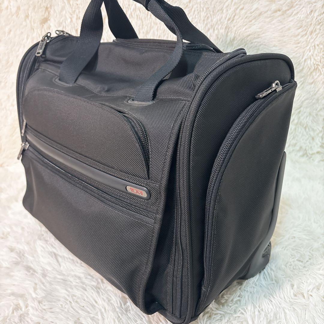✨良品✨ TUMI キャリーケース 機内持ち込み可能 ブラック キャスター付き