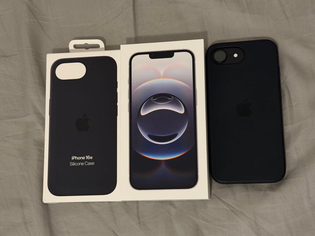 iPhone16e 128GB 1年保証　SIMフリー　ブラック