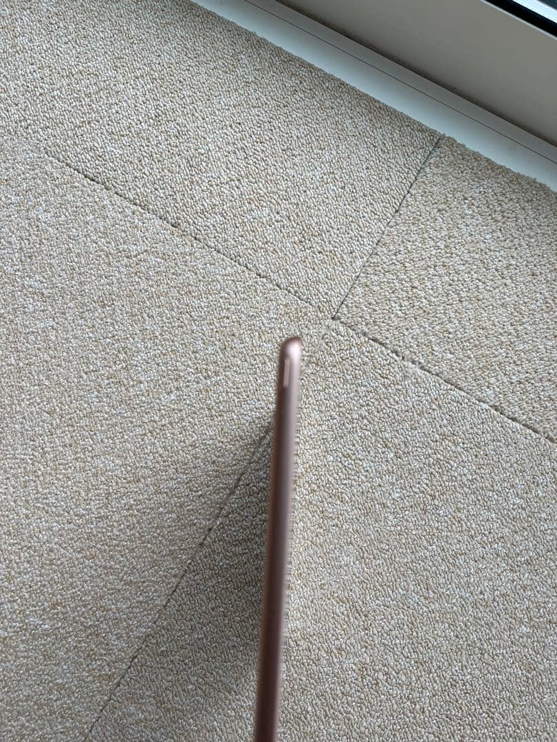 【値引・本日発送】Apple iPad 第7世代 Wi-Fi 128G ゴールド