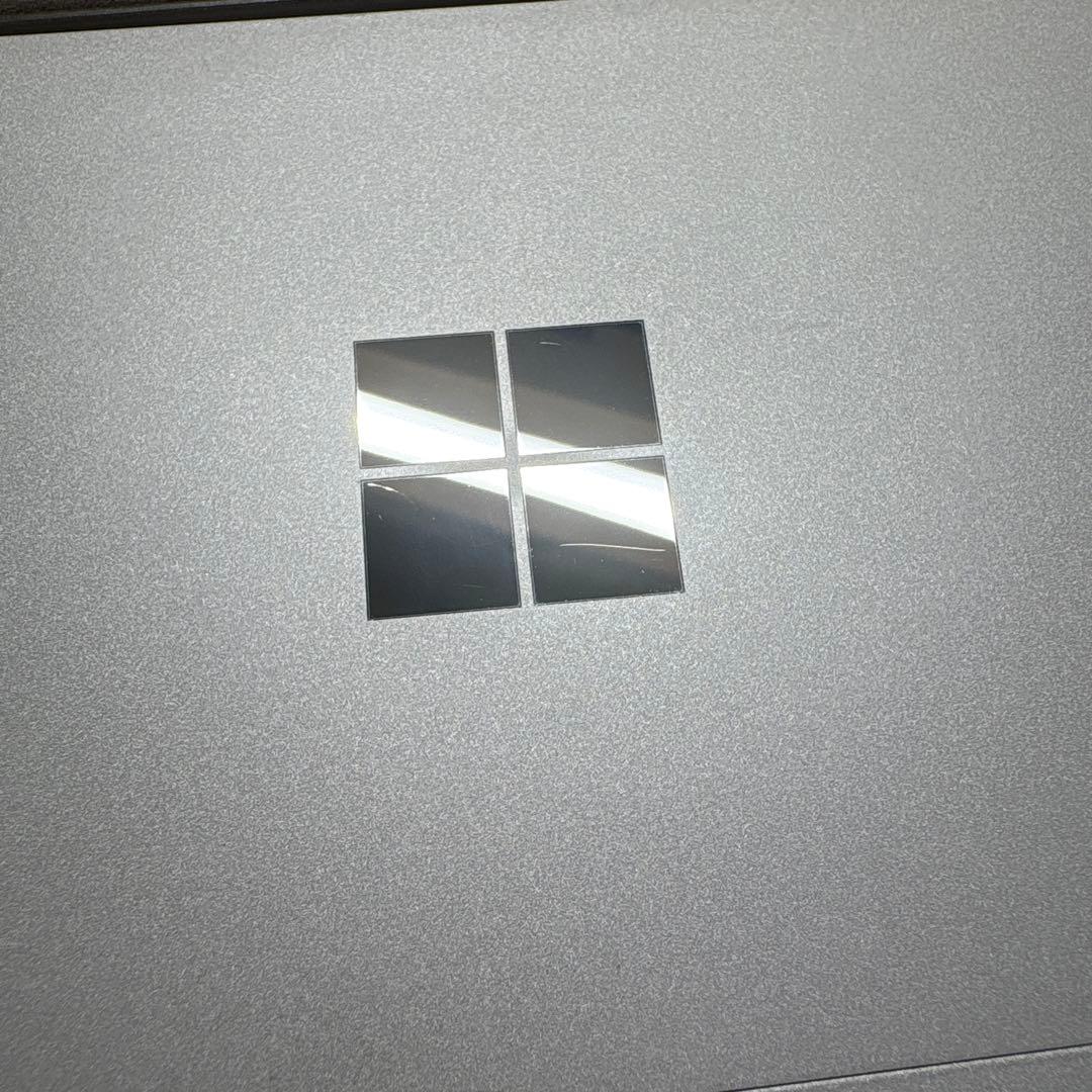 s*n様 surface go3 タブレット　64GB タイプc充電可能　（充電