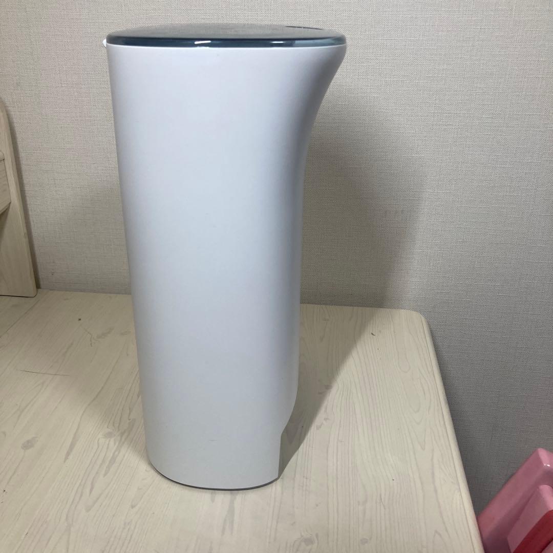 カリカリマシーンV2C スマホ連動型自動給餌器