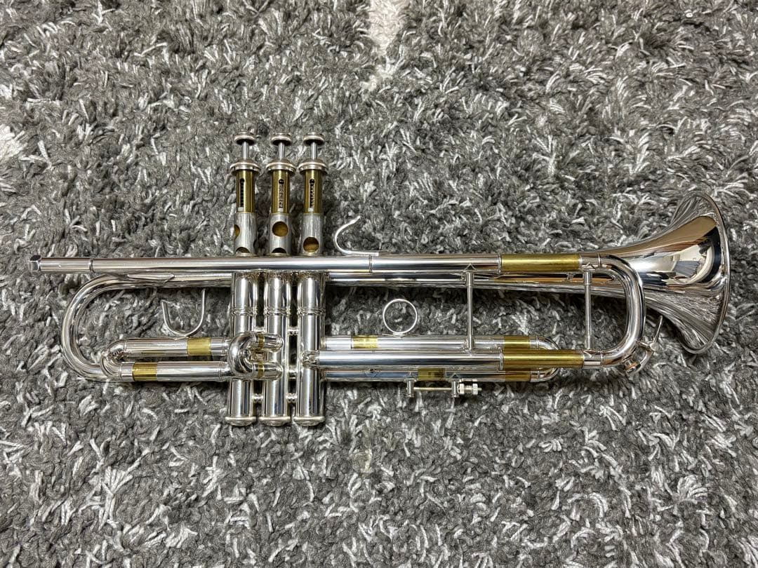 美品 BACH トランペット 180ML 37SP