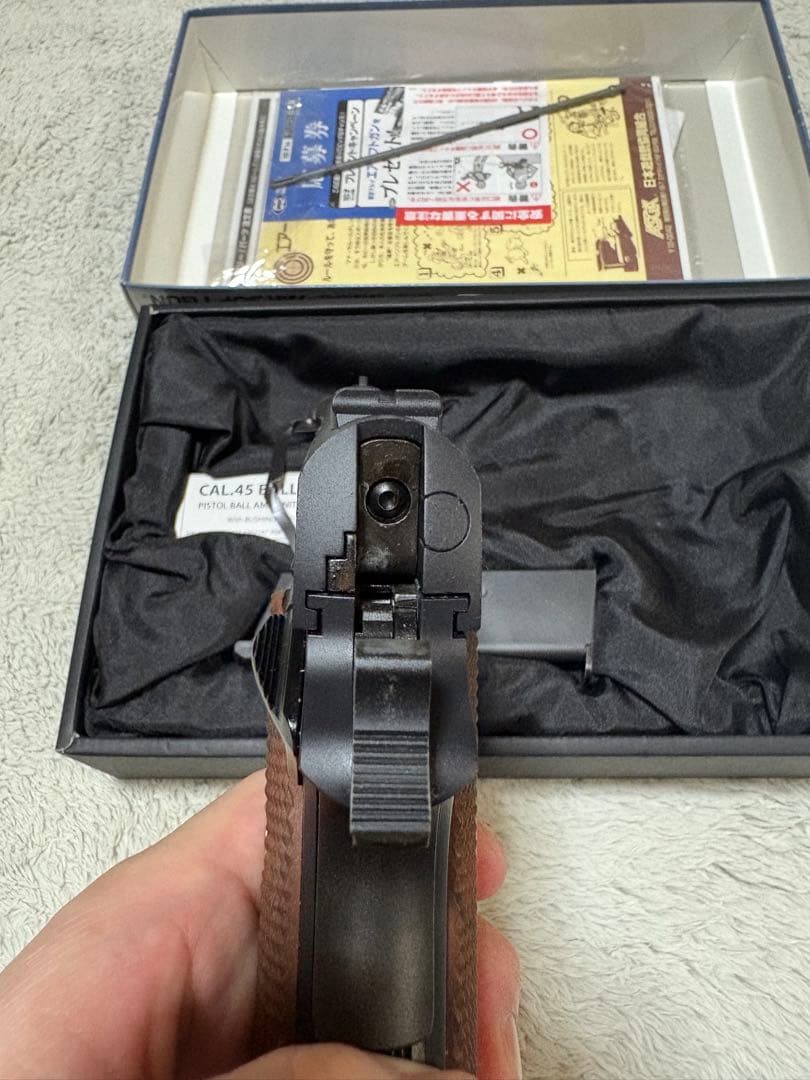 マルイ　コルトガバメント　Mark Ⅳ SERIES 70 ブラックウッド調