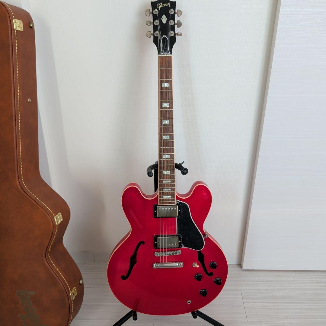 Gibson ES-335　Memphis 赤色 ハードケース付き