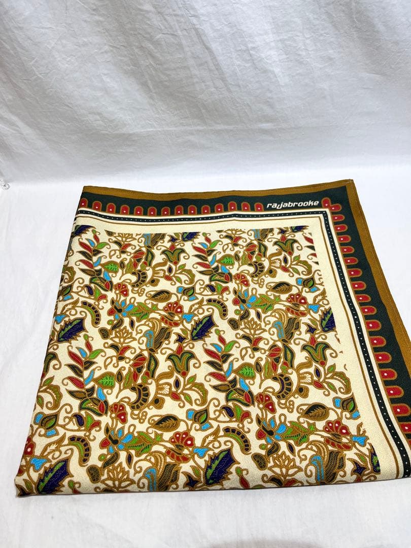 rajabrooke ラジャブルック スカーフ　バンダナ　風呂敷