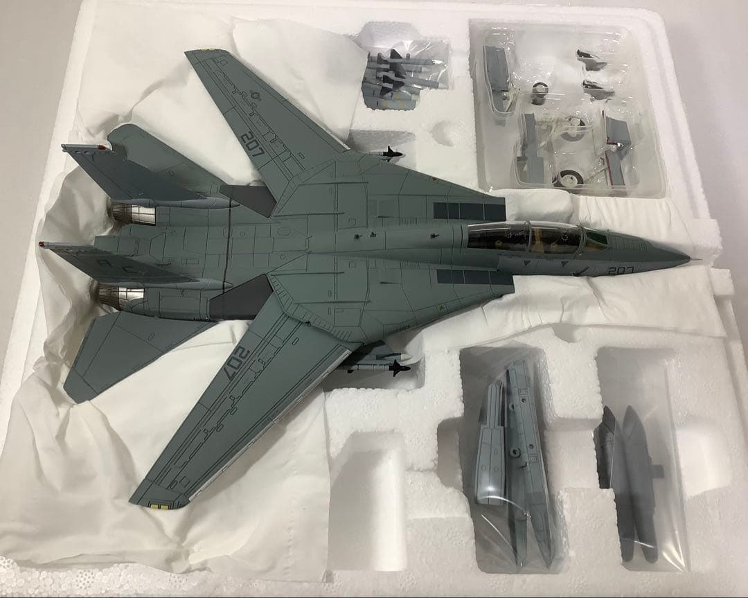 【本体美品】HOBBY MASTER F-14A トムキャット HA5207