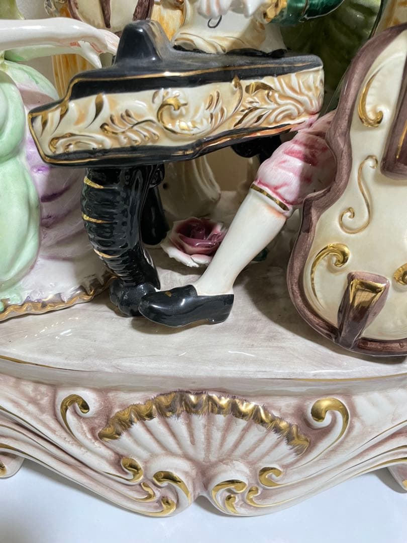 インテリア置物　カポティモンテ製 全長約40センチ