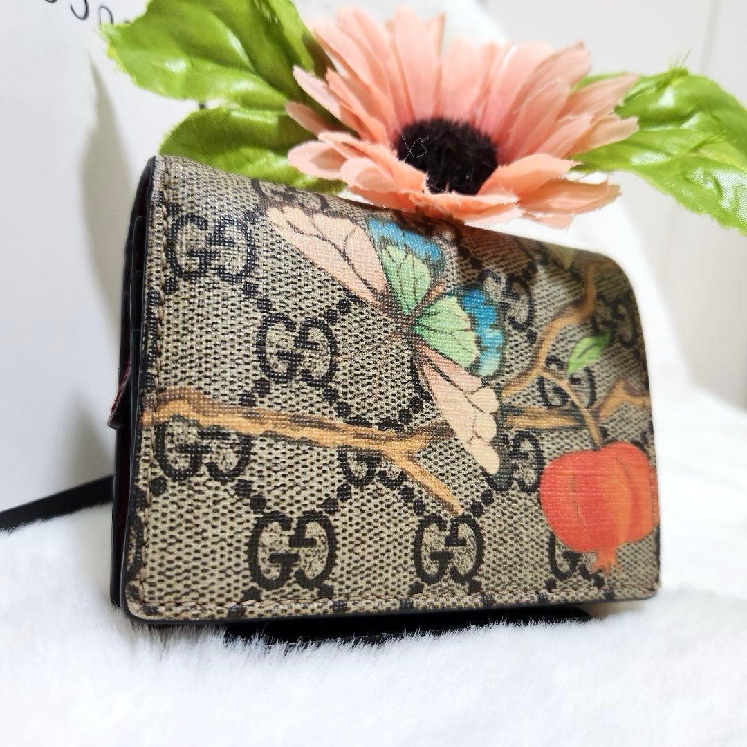 ✨美品　付属品あり✨グッチ　二つ折り　フローラ　アニマリエ　蝶　PVC