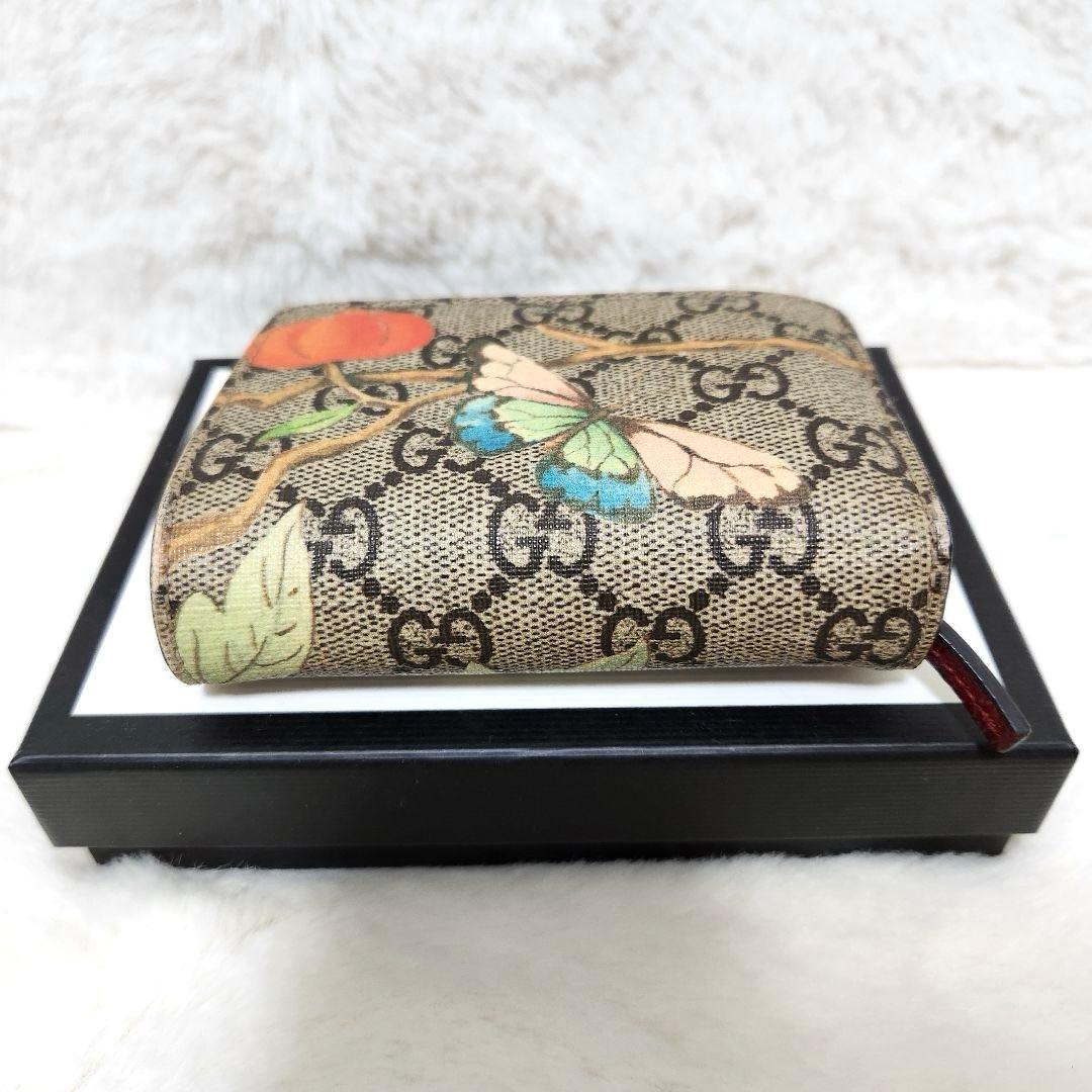 ✨美品　付属品あり✨グッチ　二つ折り　フローラ　アニマリエ　蝶　PVC