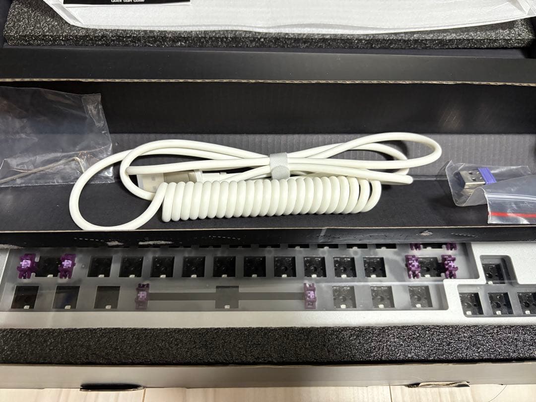 MONSGEEK M7W Silver 65%キーボード ベアボーンキット