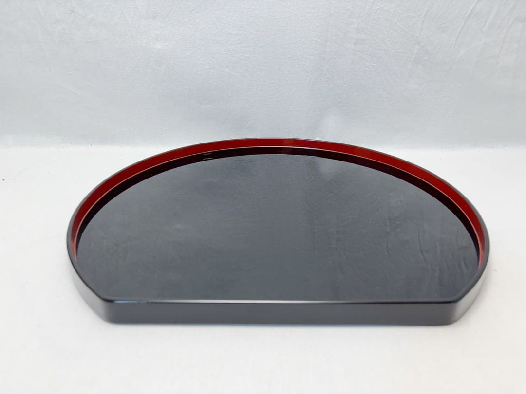 未使用 懐石道具 輪島塗 木製黒真塗 内縁朱塗 半月膳 5客揃 会席膳 共箱