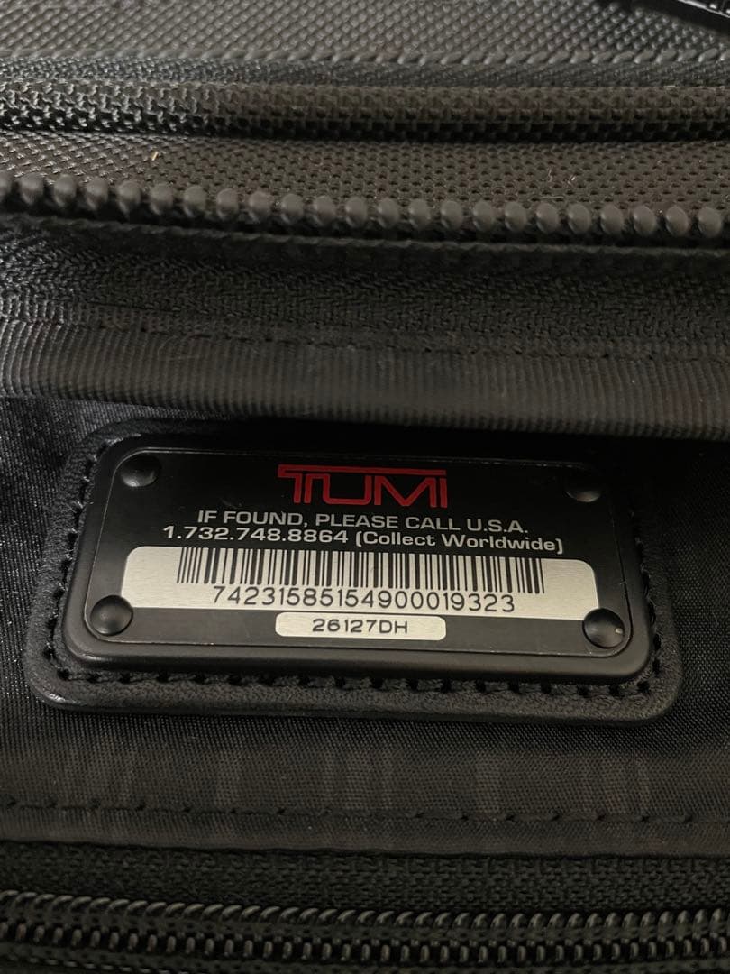 TUMI ブラック キャリーケース 2輪