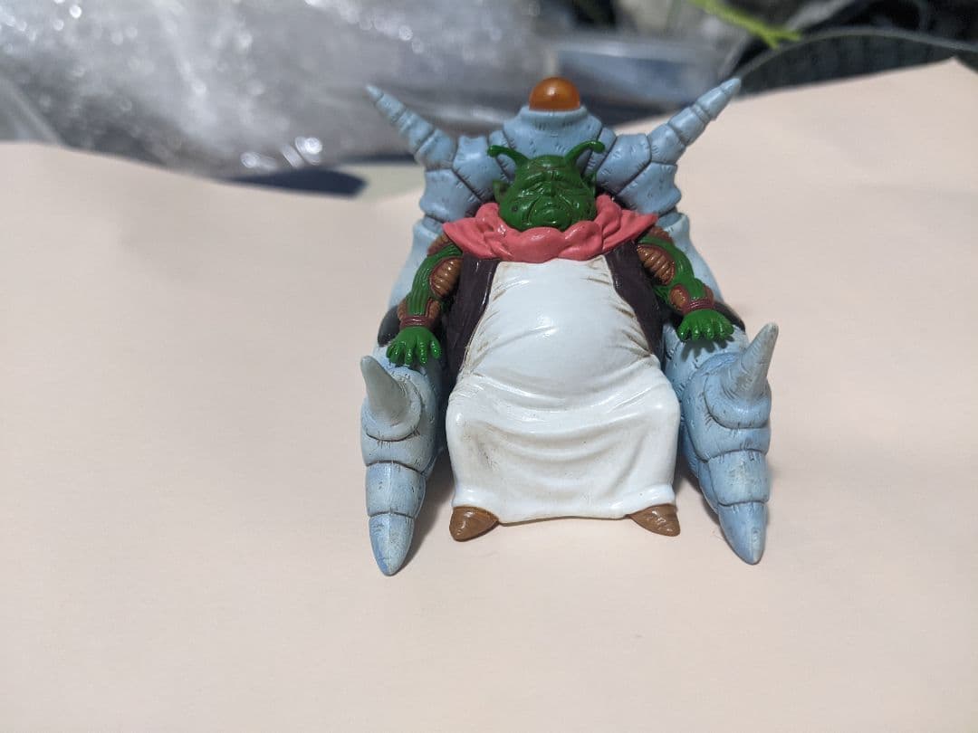 神様？フィギュア