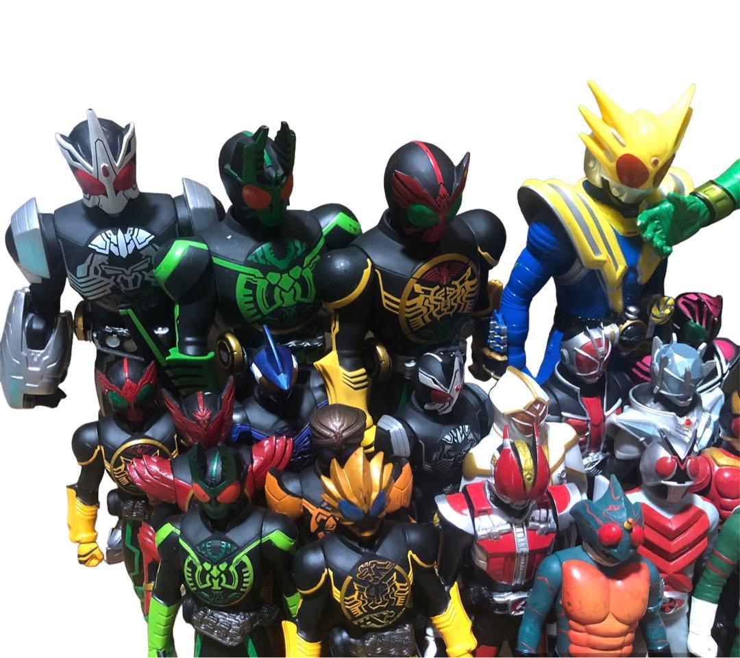 歴代　仮面ライダー　ソフビセット　30体