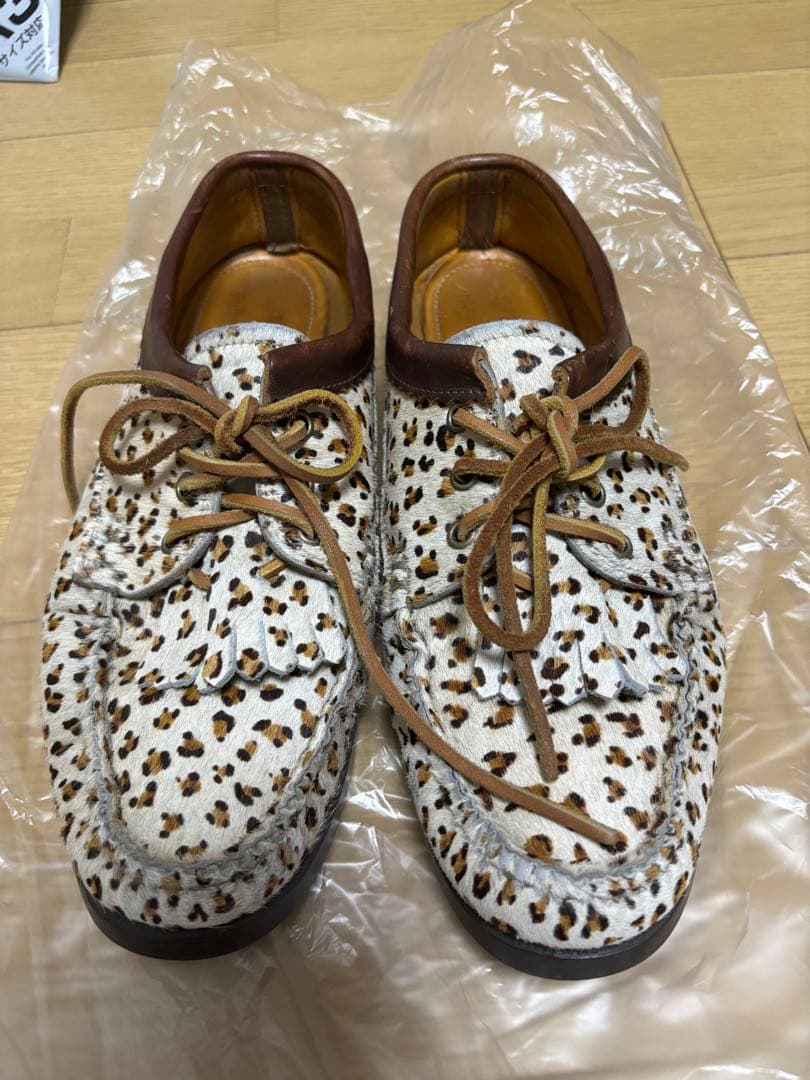 大人気　ユケテンYuketen ヒョウ柄モカシンシューズレオパードデッキシューズ