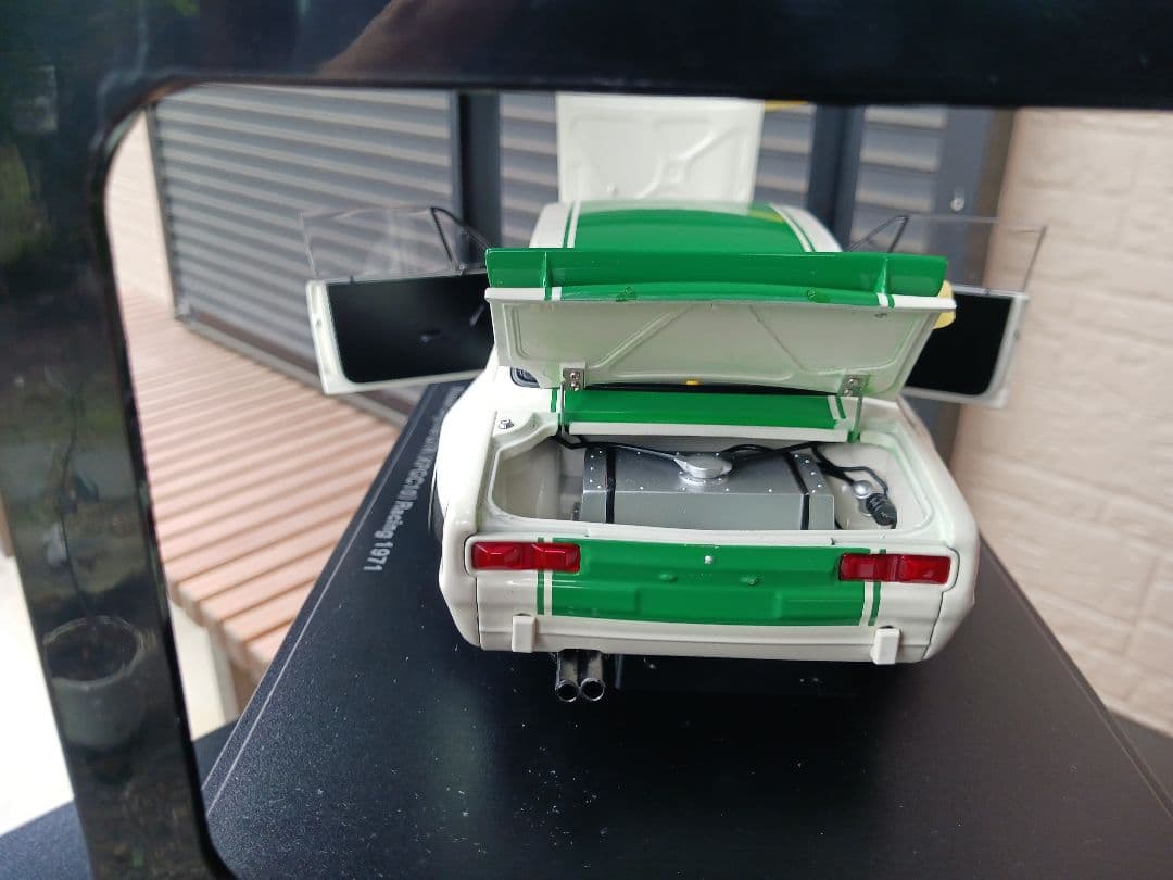 AUTOart 1/18 ハコスカGT-R改ワークス街道レーサー仕様