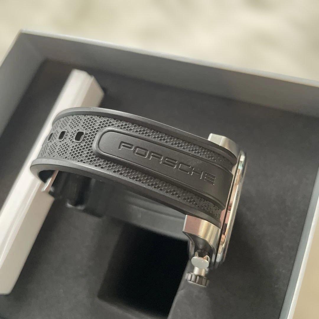 【新品未使用】ポルシェ時計　Martini Racing クロノグラフ腕時計