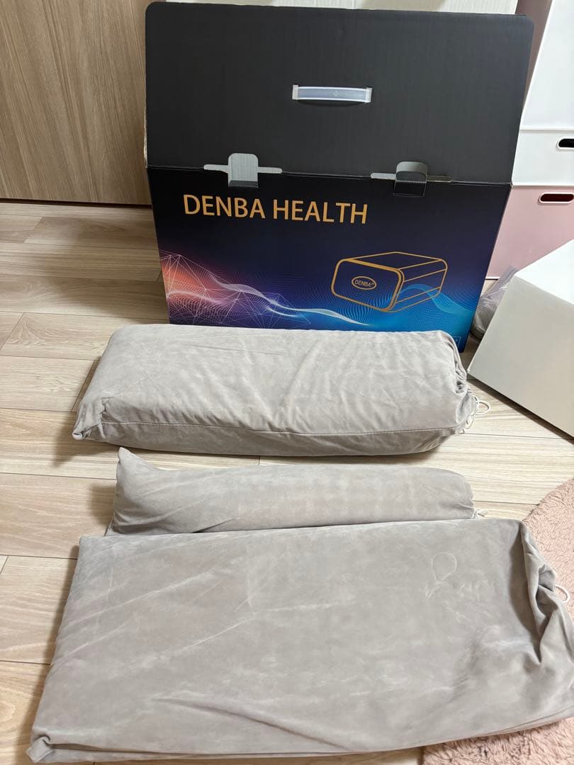 B*x様 DENBA HEALTH コンパクト美容機器 ゴールド