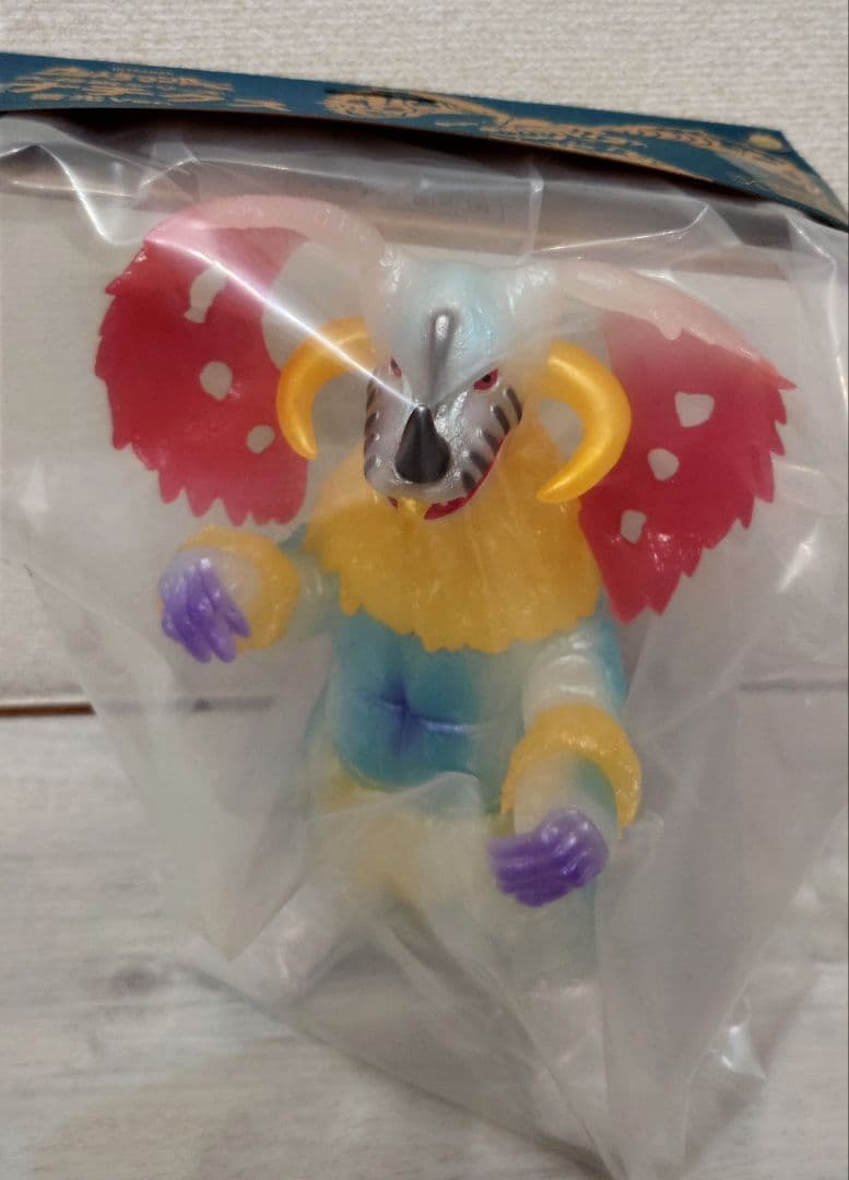 大怪獣シリーズ ルナチクス 蓄光Ver. 少年リック ソフビ フィギュア