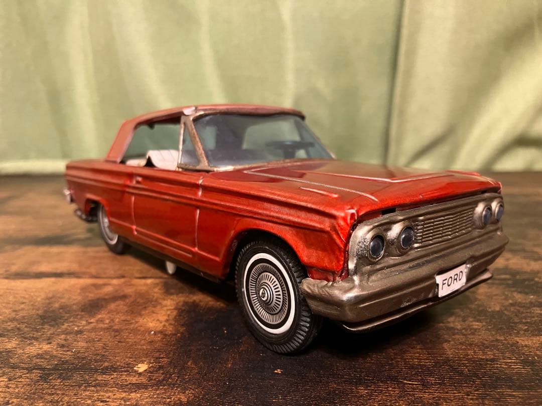 モーターハイウェイシリーズ　フォード　フェアレーン　日本製　ブリキ