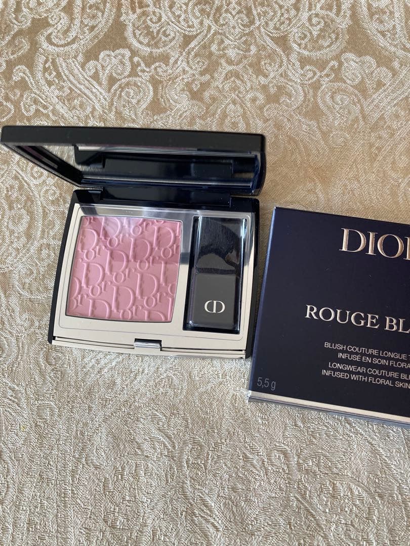 限定Diorディオールスキン　ルージュ　ブラッシュ２７１　ピンクマニア　マット