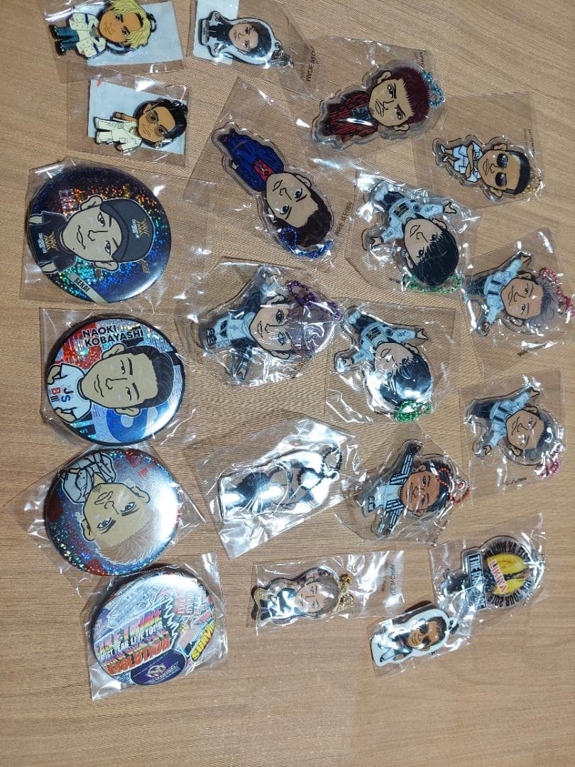 EXILE TRIBE缶バッジ他