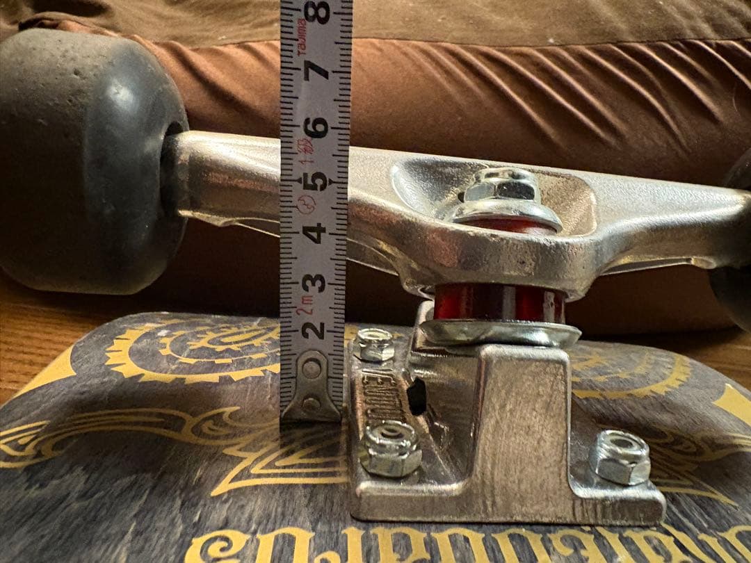 Ventureトラック装飾的スケートボード