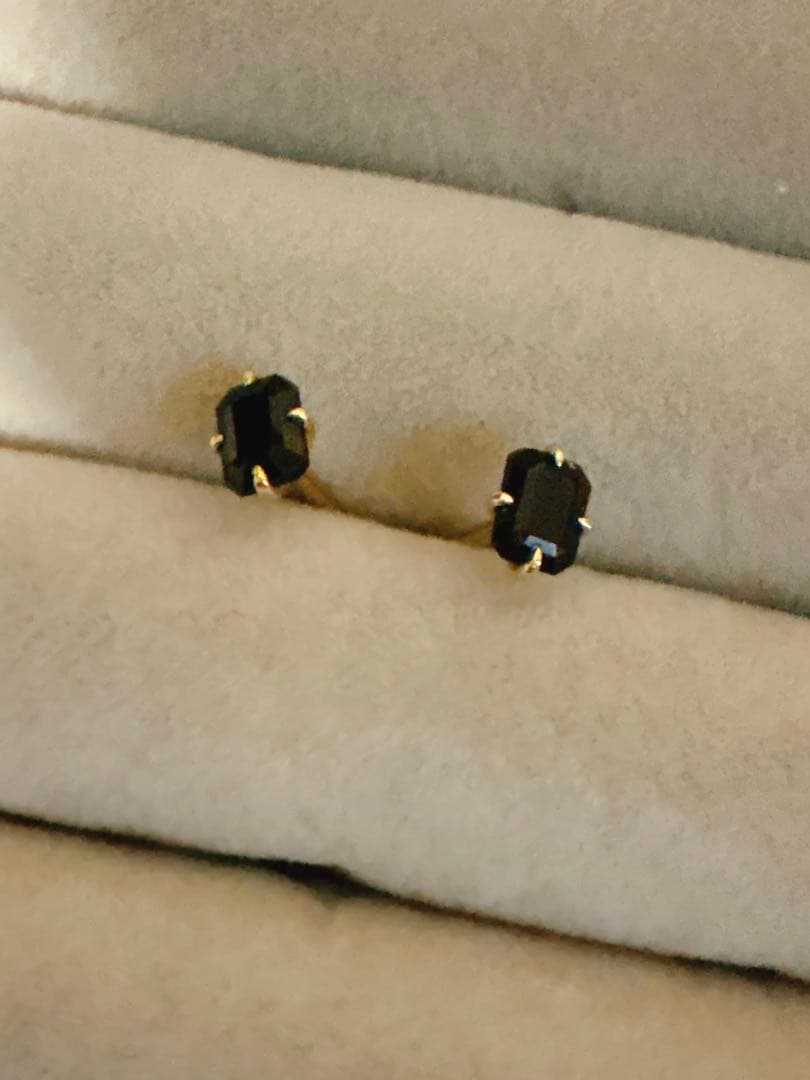 K18YG テイクアップ　セカンドピアス オニキス