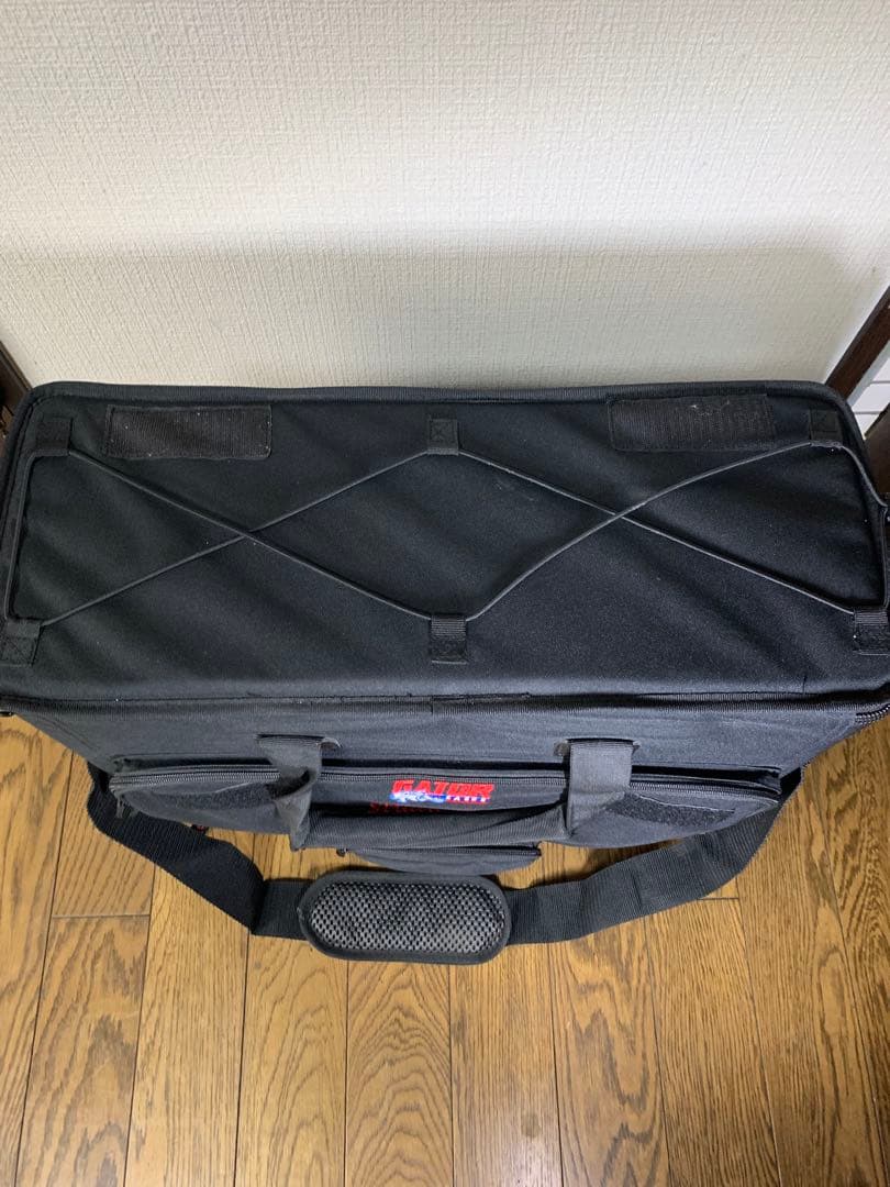 美品　GATOR GSR-2U 2U+1U PC入れなど　3WAY 奥行37cm