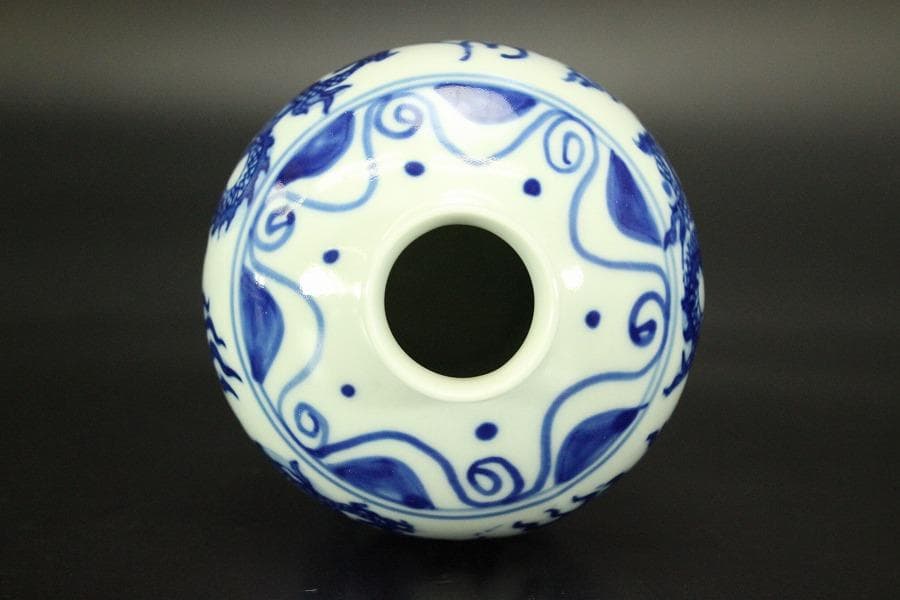 中国美術 龍模様 花瓶 高13.8cm(ZE523)