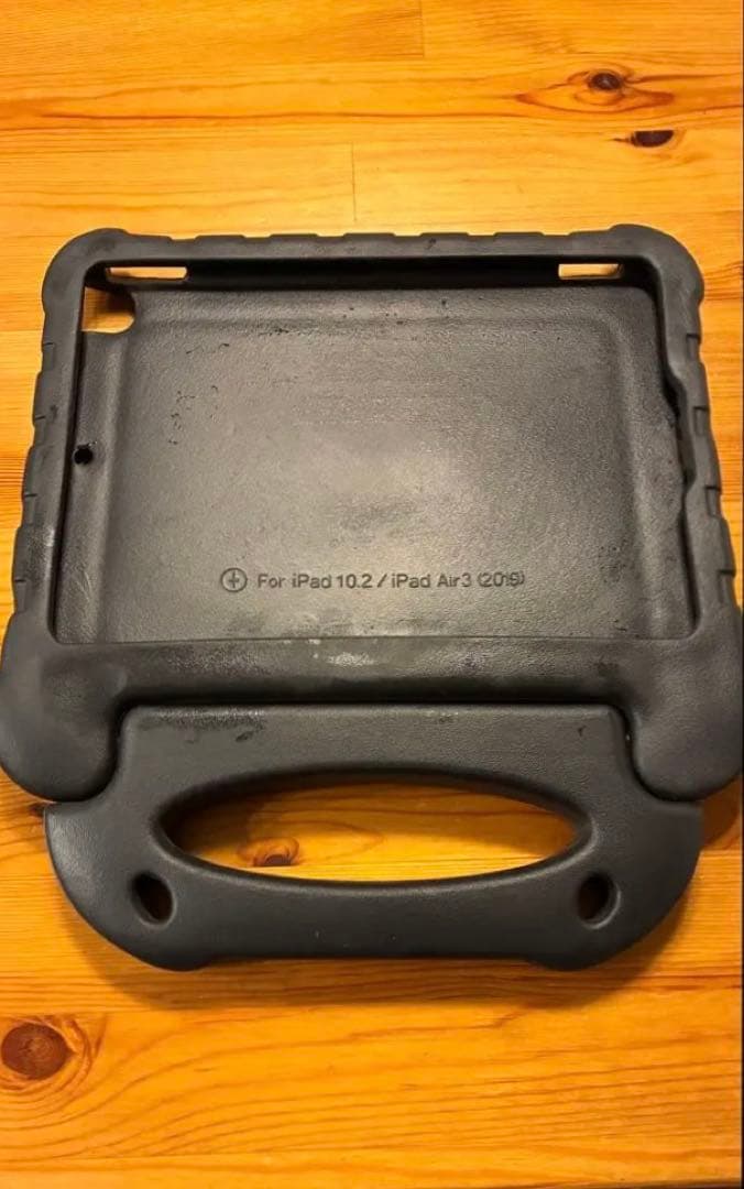 iPad第8世代 32GB wi-fiモデル スペースグレー