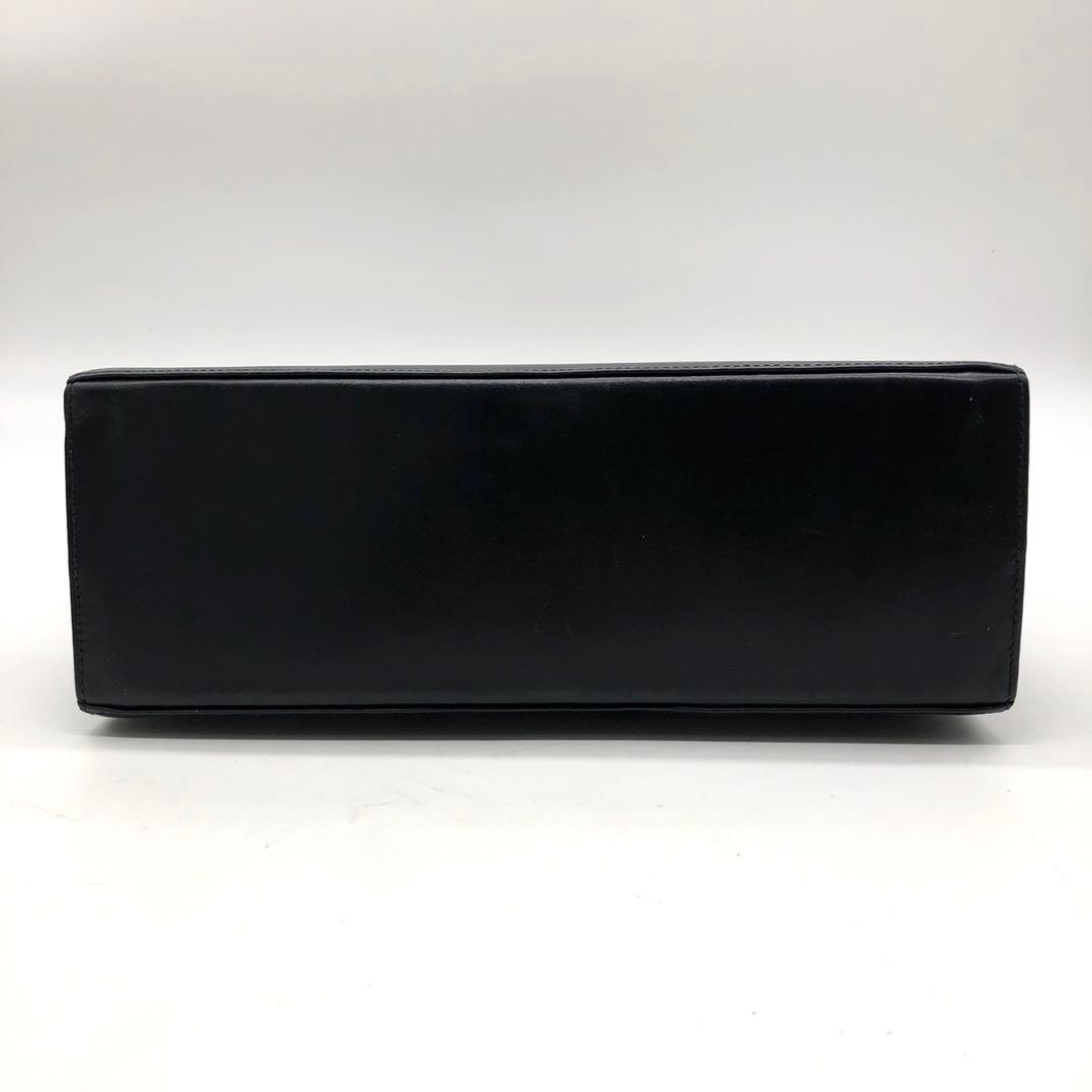 ✨美品✨フェラガモ ハンドバッグ 2way ガンチーニ ゴールド金具 レザー