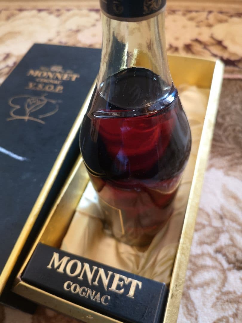 2【レア】MONNET コニャック V.S.O.P. 750ml ギフトボックス