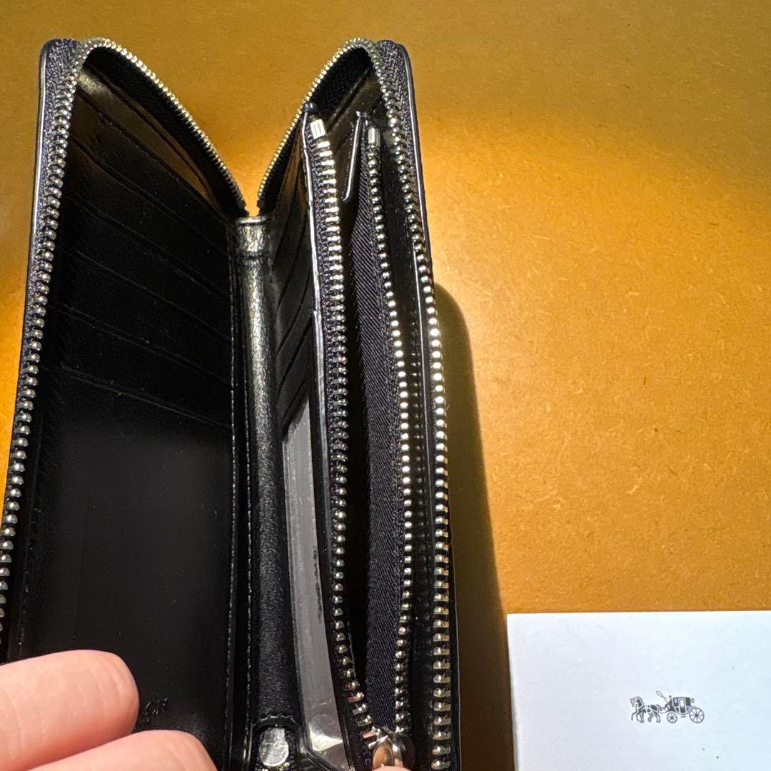 ブラックウィドウ　コーチ ペブルレザー