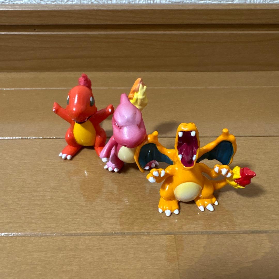 ポケモン フィギュアセット ヒトカゲ リザード リザードン モンコレ 初期