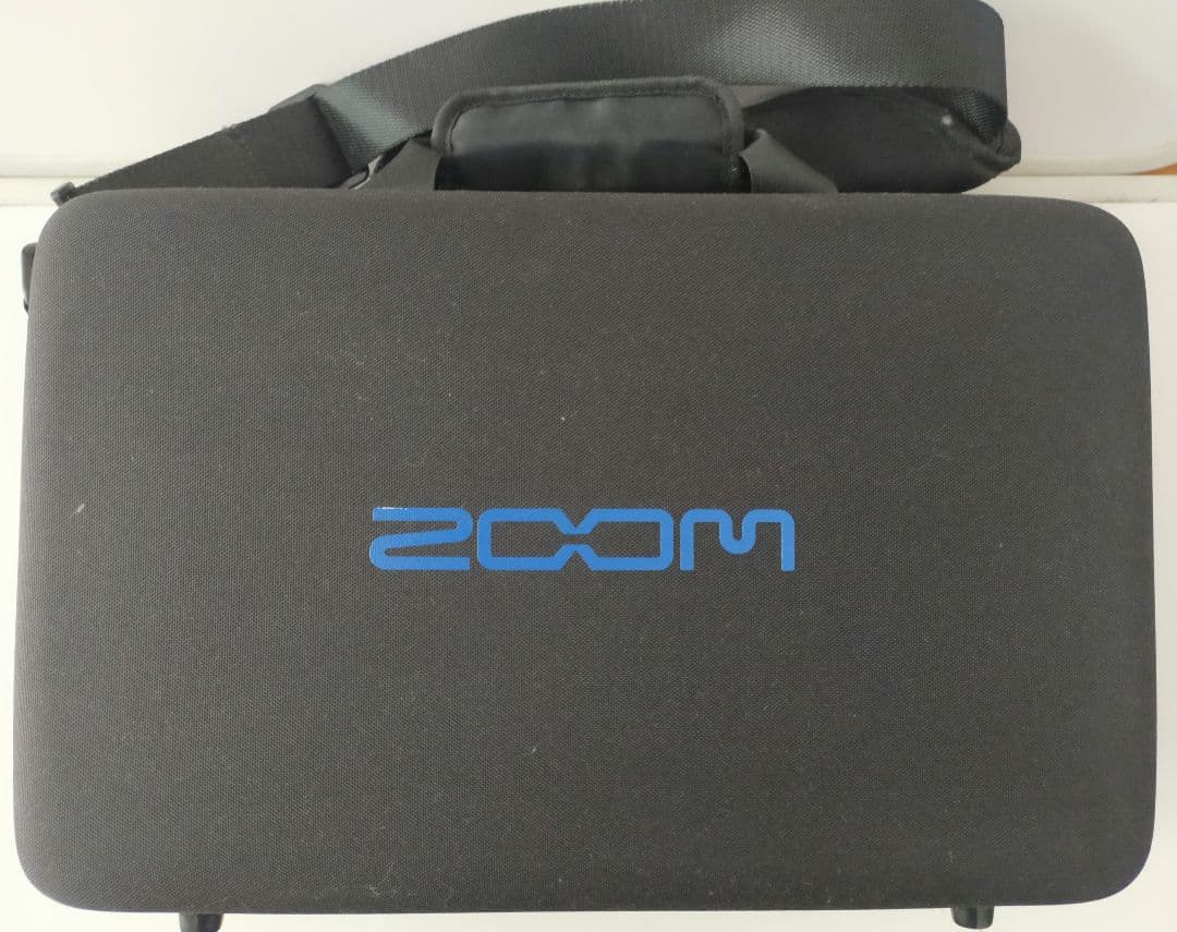 ZOOM R24 レコーダー・インターフェース