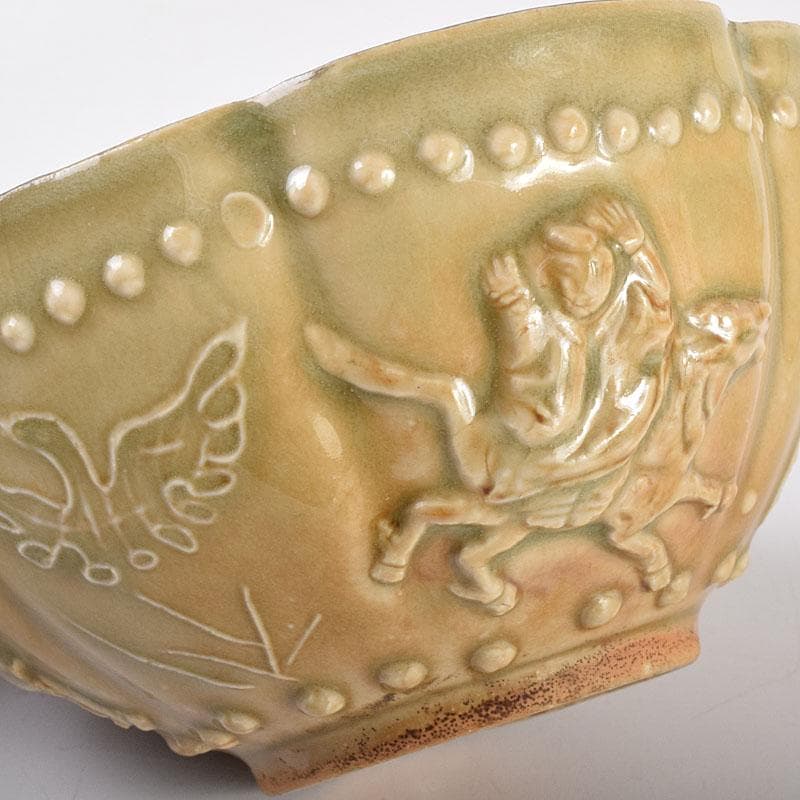 中国　唐　越州窯　青磁　葵花形貼花　茶碗　輪花碗　時代箱　V　R7780